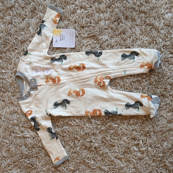 Burt's Bees Baby Other - NWT Burt's Bees One Piece Pajamas